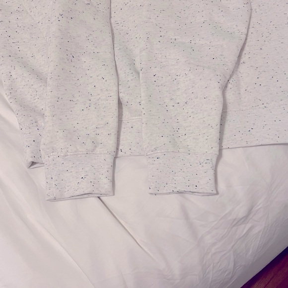 Limited Edition Glossier, Terrazzo Heather Grey Hoodie Size: M Rare & SOLD OUT! - Picture 4 of 8